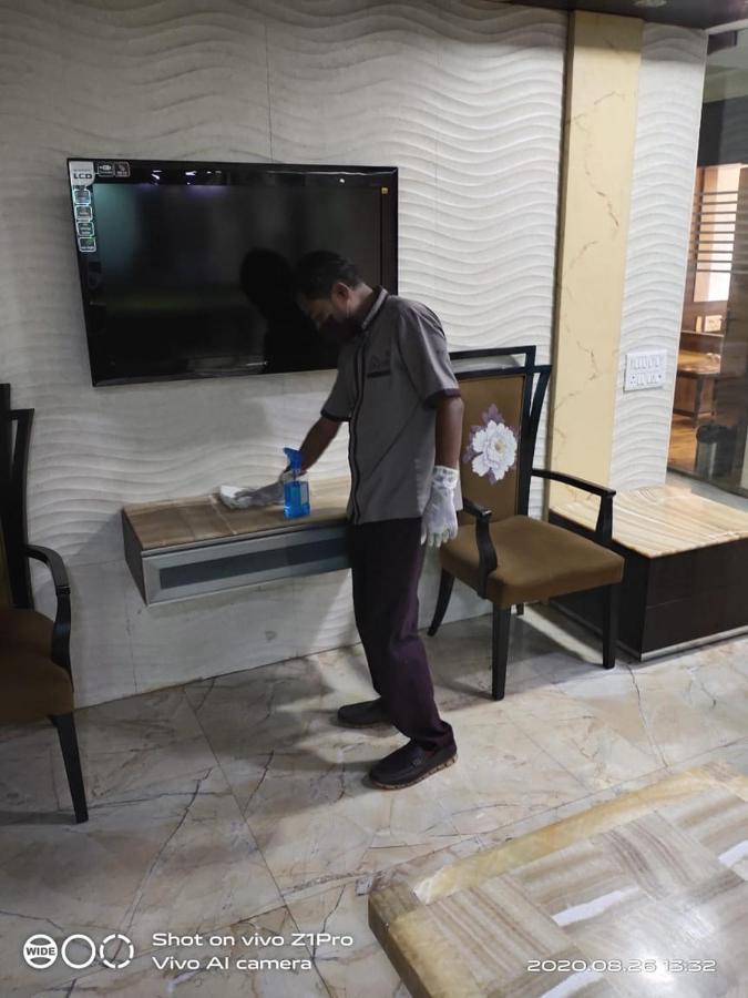 Hotel Regal Palace มุมไบ ภายนอก รูปภาพ